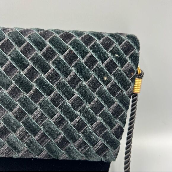 Whiting and Davis Velvet Weave Shoulder Bag Clutch - Picture 3 of 7